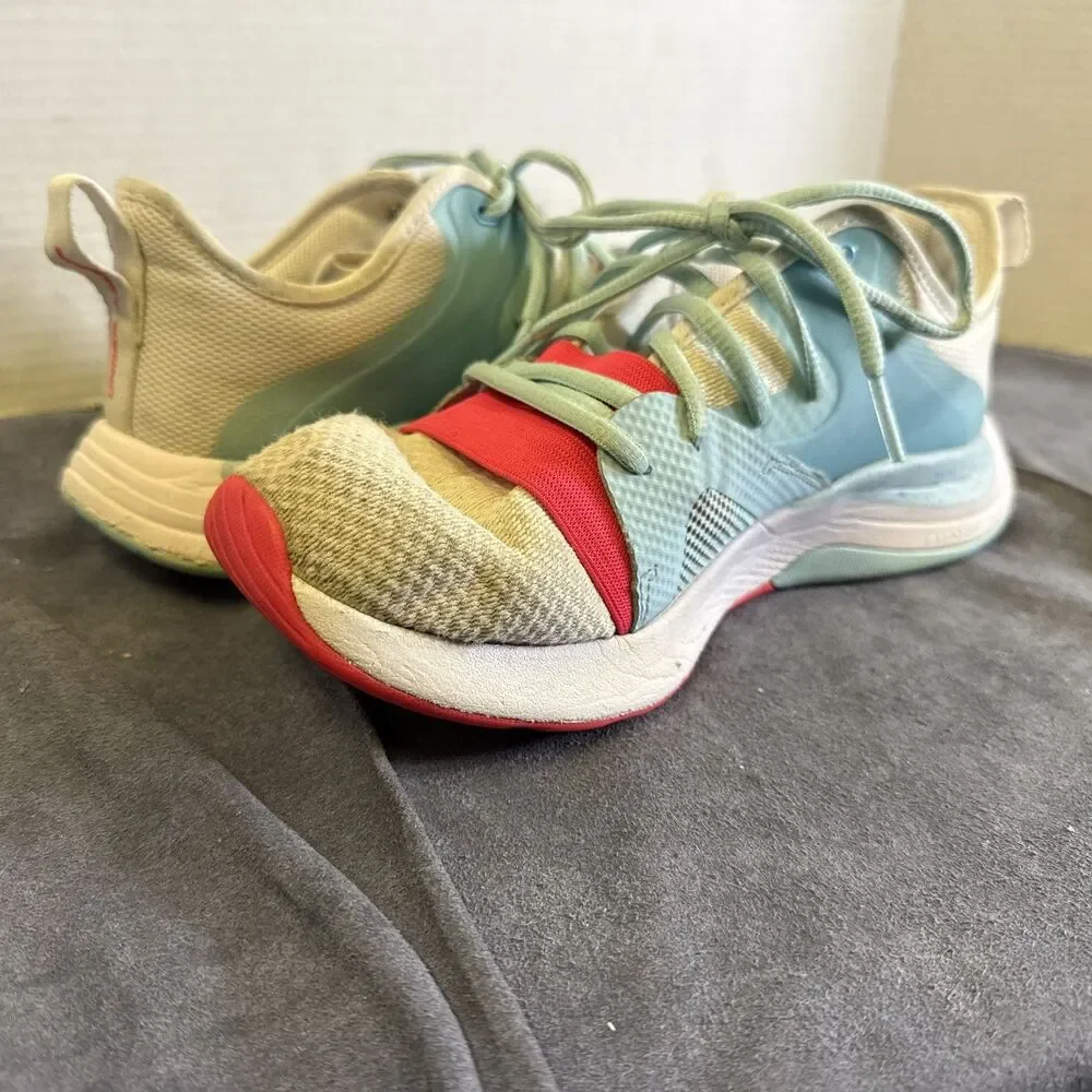 Under Armour Charged Breathe Training Shoes Sneakers Womens Size 8
